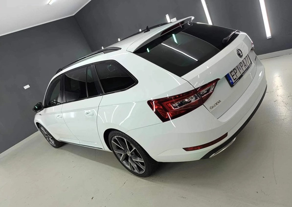 Skoda Superb cena 94000 przebieg: 145000, rok produkcji 2017 z Lębork małe 46